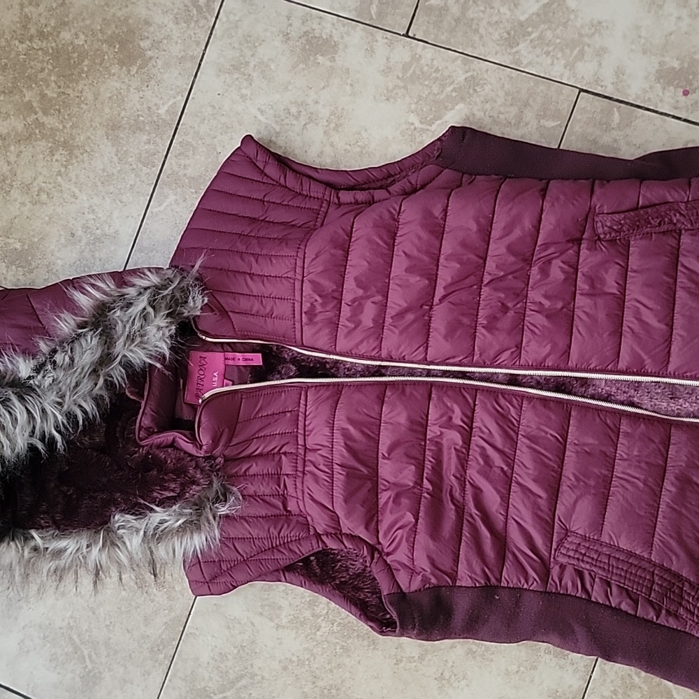 Women's fur vest